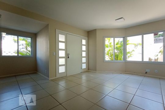 Casa à venda com 4 quartos, 180m² em Freguesia (jacarepaguá), Rio de Janeiro