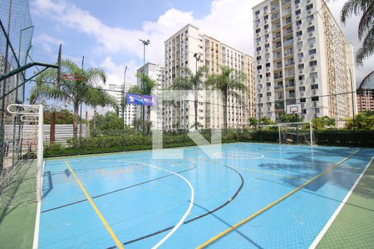 Área comum - Quadra de apartamento para alugar com 2 quartos, 55m² em Barra da Tijuca, Rio de Janeiro