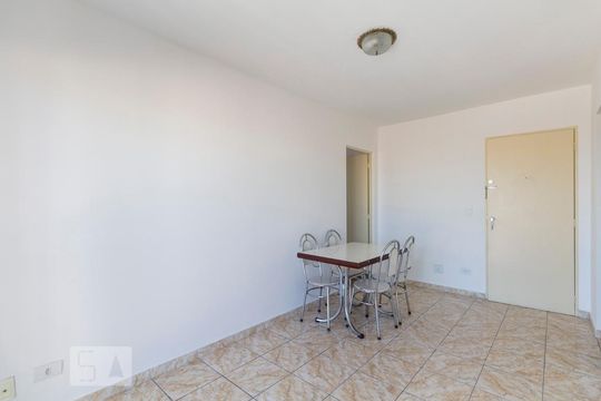 Sala de apartamento para alugar com 1 quarto, 42m² em Vila Guarani (z Sul), São Paulo