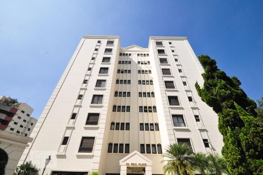 Fachada de apartamento para alugar com 2 quartos, 100m² em Vila Morumbi, São Paulo
