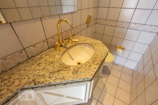 Lavabo de apartamento à venda com 3 quartos, 144m² em Perdizes, São Paulo