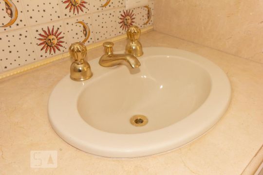 Banheiro Pia de apartamento à venda com 3 quartos, 144m² em Perdizes, São Paulo