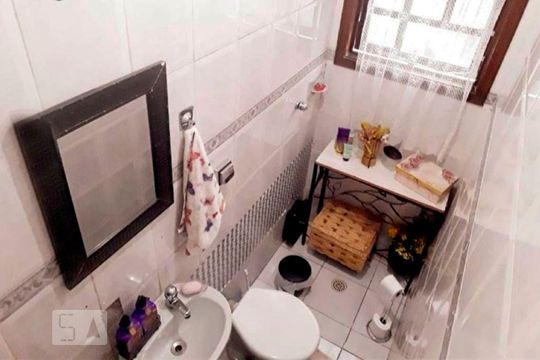 Lavabo de casa à venda com 3 quartos, 239m² em Vila Talarico, São Paulo