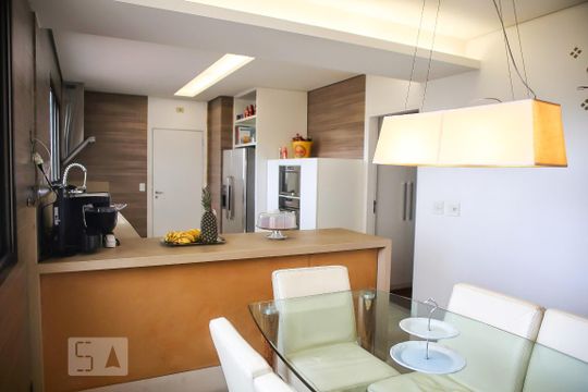Cozinha de apartamento à venda com 3 quartos, 186m² em Tatuapé, São Paulo