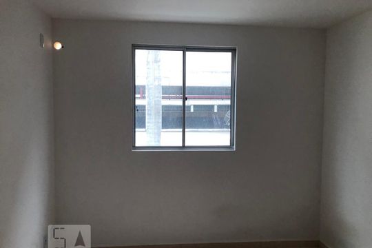 Quarto de apartamento à venda com 1 quarto, 49m² em Taquara, Rio de Janeiro