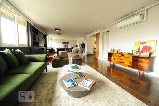 Sala de apartamento à venda com 4 quartos, 300m² em Sumaré, São Paulo