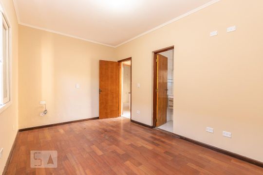 Suíte  de casa à venda com 3 quartos, 115m² em Itaquera, São Paulo
