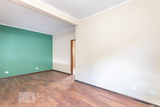 Sala de casa à venda com 3 quartos, 115m² em Itaquera, São Paulo