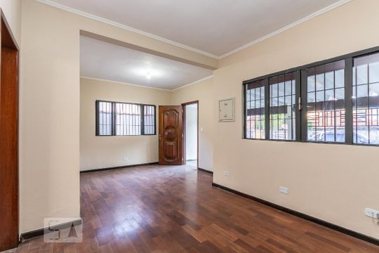 Casa à venda com 3 quartos, 115m² em Itaquera, São Paulo