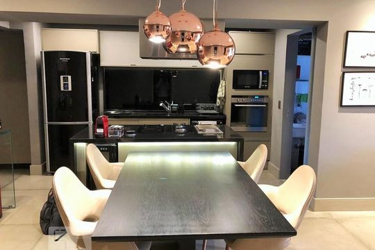 Sala de apartamento à venda com 2 quartos, 98m² em Cidade Monções, São Paulo
