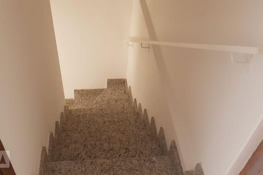 Escada de casa de condomínio à venda com 2 quartos, 61m² em Cupecê, São Paulo