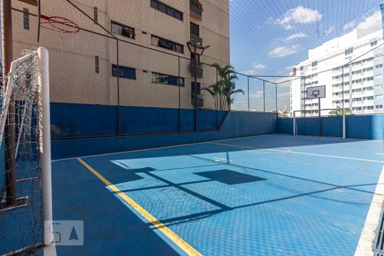 Quadra de apartamento para alugar com 2 quartos, 55m² em Centro, Osasco