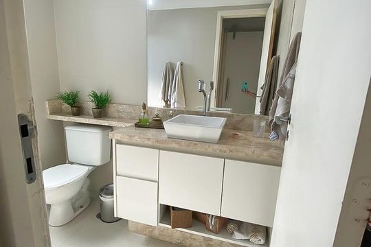 Banheiro de apartamento à venda com 2 quartos, 60m² em Chácara Califórnia, São Paulo