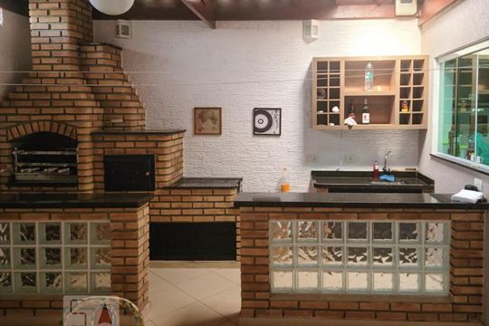Quintal de casa para alugar com 3 quartos, 145m² em Jardim Ester, São Paulo