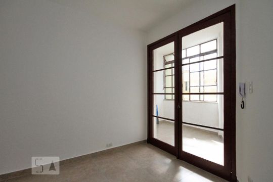 Sala de apartamento para alugar com 1 quarto, 70m² em Centro, São Paulo