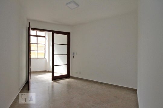Apartamento para alugar com 1 quarto, 70m² em Centro, São Paulo