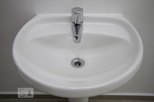 Banheiro de apartamento para alugar com 1 quarto, 70m² em Centro, São Paulo