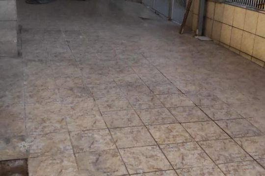 Garagem de casa à venda com 2 quartos, 85m² em Jardim Colorado, São Paulo