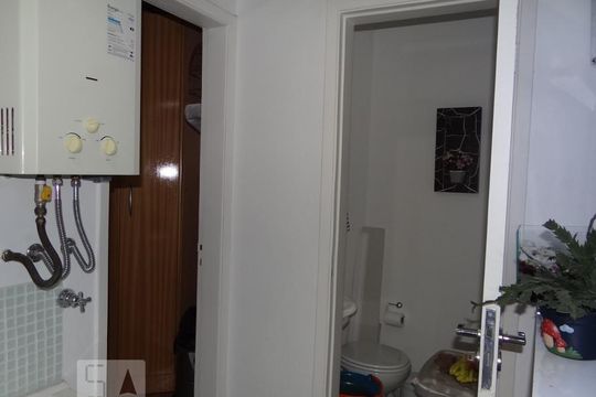 Área de Serviço de apartamento à venda com 2 quartos, 72m² em Vila Nova Conceição, São Paulo