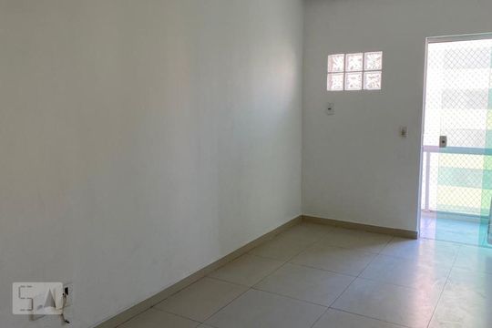 Sala de apartamento para alugar com 2 quartos, 42m² em Jacarepaguá, Rio de Janeiro