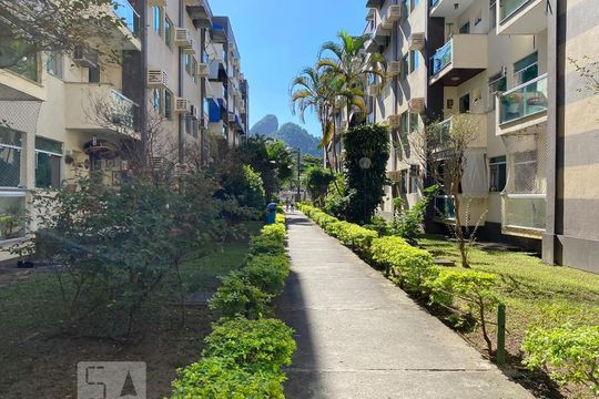 Área Comum Condomínio de apartamento para alugar com 2 quartos, 42m² em Jacarepaguá, Rio de Janeiro