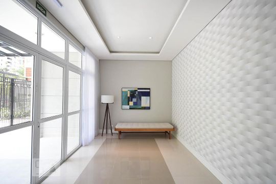 Hall Social de apartamento à venda com 1 quarto, 38m² em Vila Suzana, São Paulo