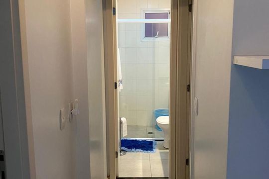 Corredor de apartamento à venda com 2 quartos, 94m² em Vila Gumercindo, São Paulo