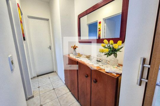 Corredor de apartamento à venda com 2 quartos, 65m² em Campos Elíseos, São Paulo