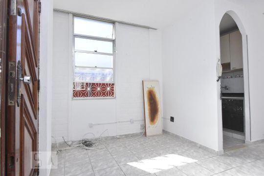Apartamento para alugar com 1 quarto, 38m² em Praia da Bandeira, Rio de Janeiro