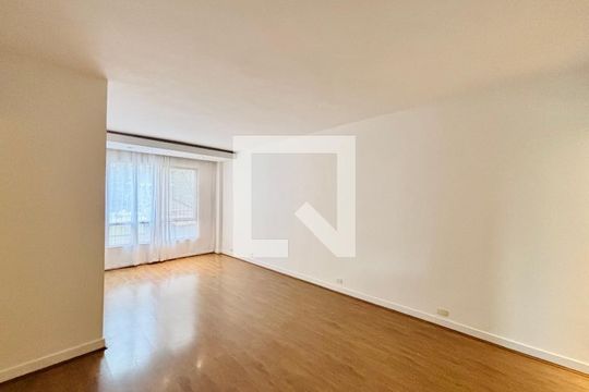 Apartamento para alugar com 3 quartos, 100m² em Humaitá, Rio de Janeiro
