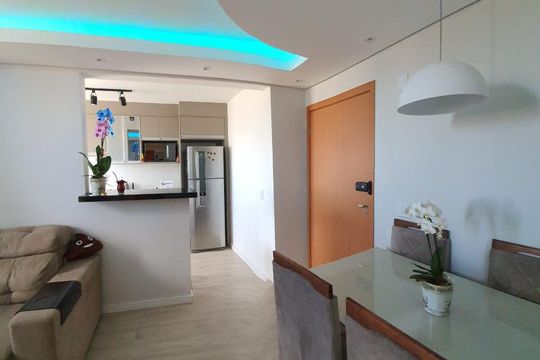 Sala de apartamento à venda com 2 quartos, 54m² em Humaitá, Porto Alegre