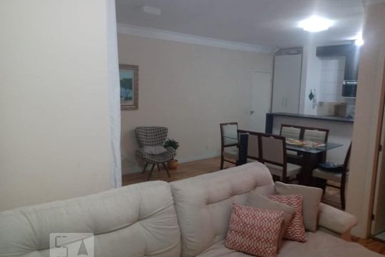 Sala de apartamento para alugar com 3 quartos, 74m² em Umuarama, Osasco