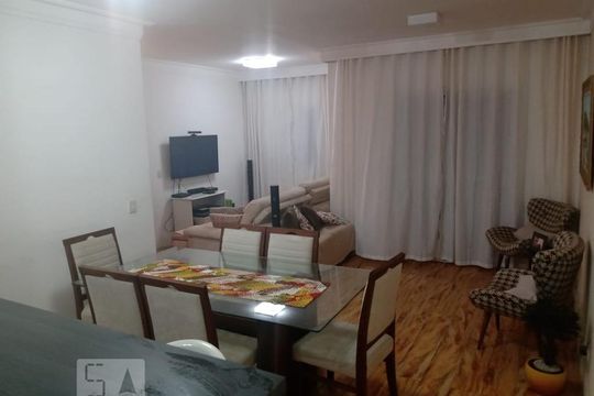 Apartamento para alugar com 3 quartos, 74m² em Umuarama, Osasco