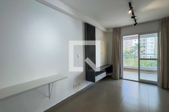 Sala/Cozinha de apartamento à venda com 1 quarto, 37m² em Campo Belo, São Paulo