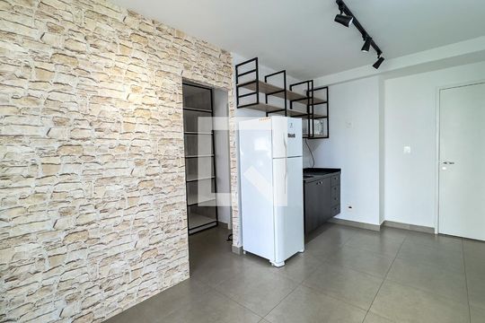 Sala/Cozinha de apartamento à venda com 1 quarto, 37m² em Campo Belo, São Paulo