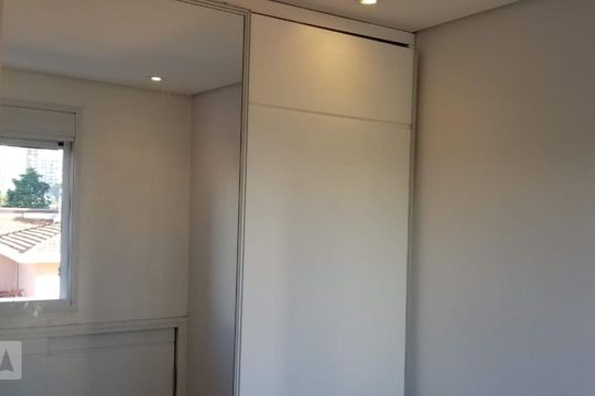 Quarto de apartamento para alugar com 2 quartos, 66m² em Vila Congonhas, São Paulo