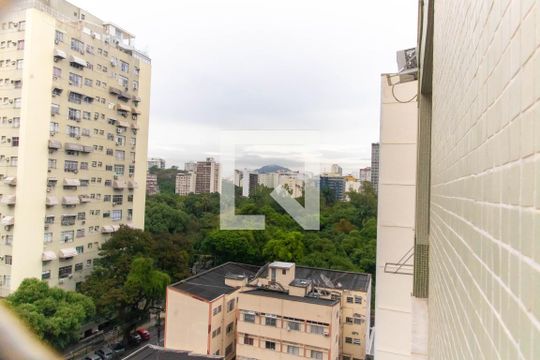Vista do Quarto de apartamento para alugar com 1 quarto, 70m² em Icaraí, Niterói