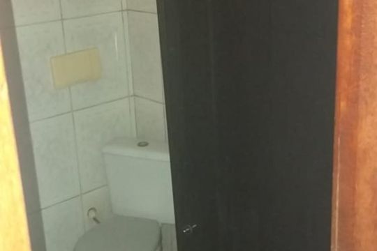Banheiro de apartamento à venda com 2 quartos, 65m² em Braz de Pina, Rio de Janeiro