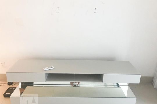 Sala  de kitnet/studio para alugar com 1 quarto, 55m² em Vila Regente Feijó, São Paulo