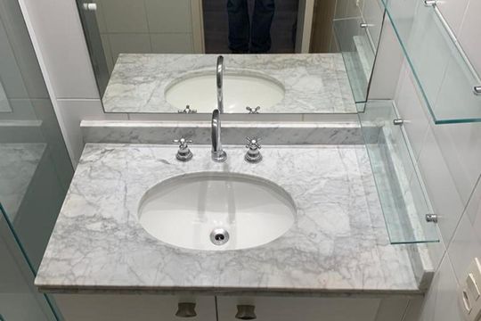 Suíte - Banheiro de apartamento para alugar com 2 quartos, 53m² em Sumarezinho, São Paulo