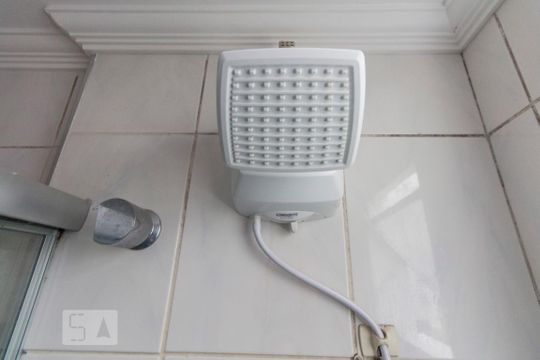 Banheiro Social de apartamento à venda com 2 quartos, 62m² em Vila Campestre, São Paulo