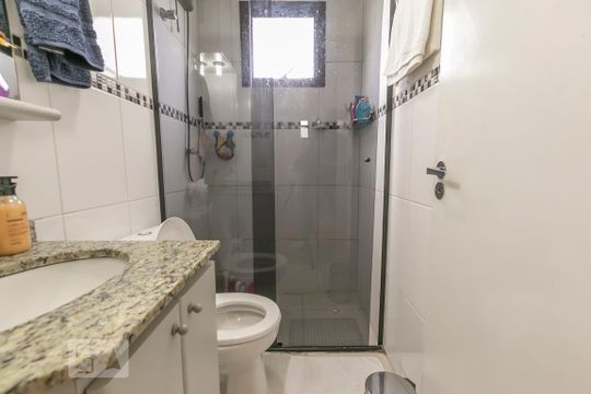 Banheiro da Suíte de apartamento à venda com 2 quartos, 64m² em Vila Pereira Cerca, São Paulo