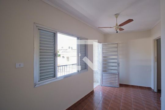 Suíte de casa para alugar com 2 quartos, 75m² em Vila Carrão, São Paulo