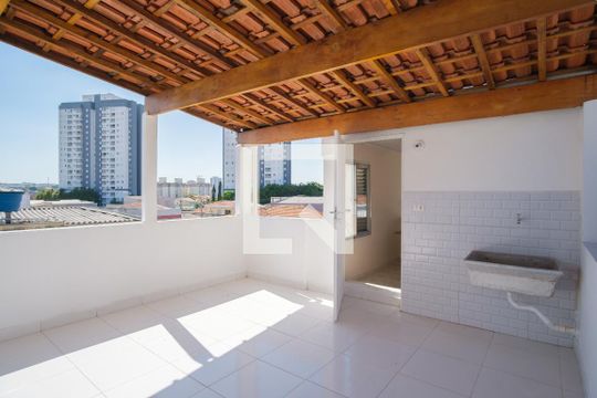 Área de Serviço de casa para alugar com 2 quartos, 75m² em Vila Carrão, São Paulo