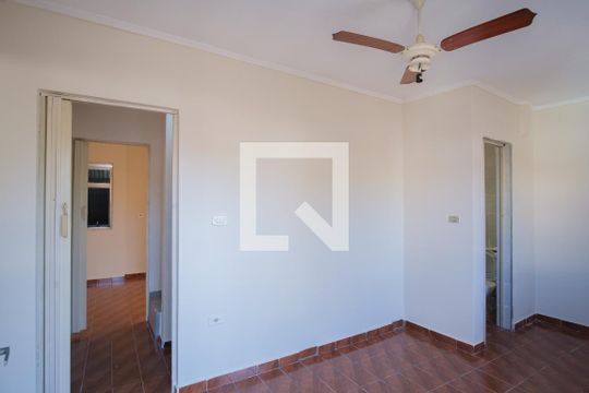 Suíte de casa para alugar com 2 quartos, 75m² em Vila Carrão, São Paulo