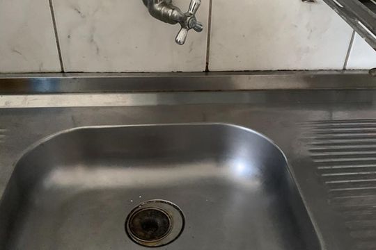 Cozinha de apartamento à venda com 1 quarto, 35m² em Centro, Campinas