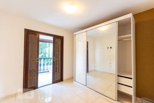 Quarto 2 de casa para alugar com 2 quartos, 70m² em Barreto, Niterói
