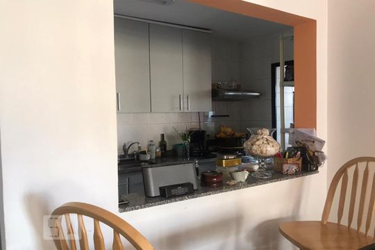 Cozinha de apartamento à venda com 2 quartos, 59m² em Aclimação, São Paulo