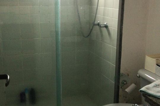 Banheiro de apartamento à venda com 2 quartos, 59m² em Aclimação, São Paulo