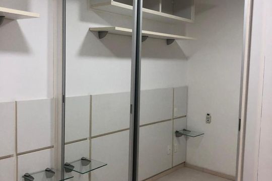 Quarto de apartamento para alugar com 3 quartos, 63m² em Vila Amélia, São Paulo